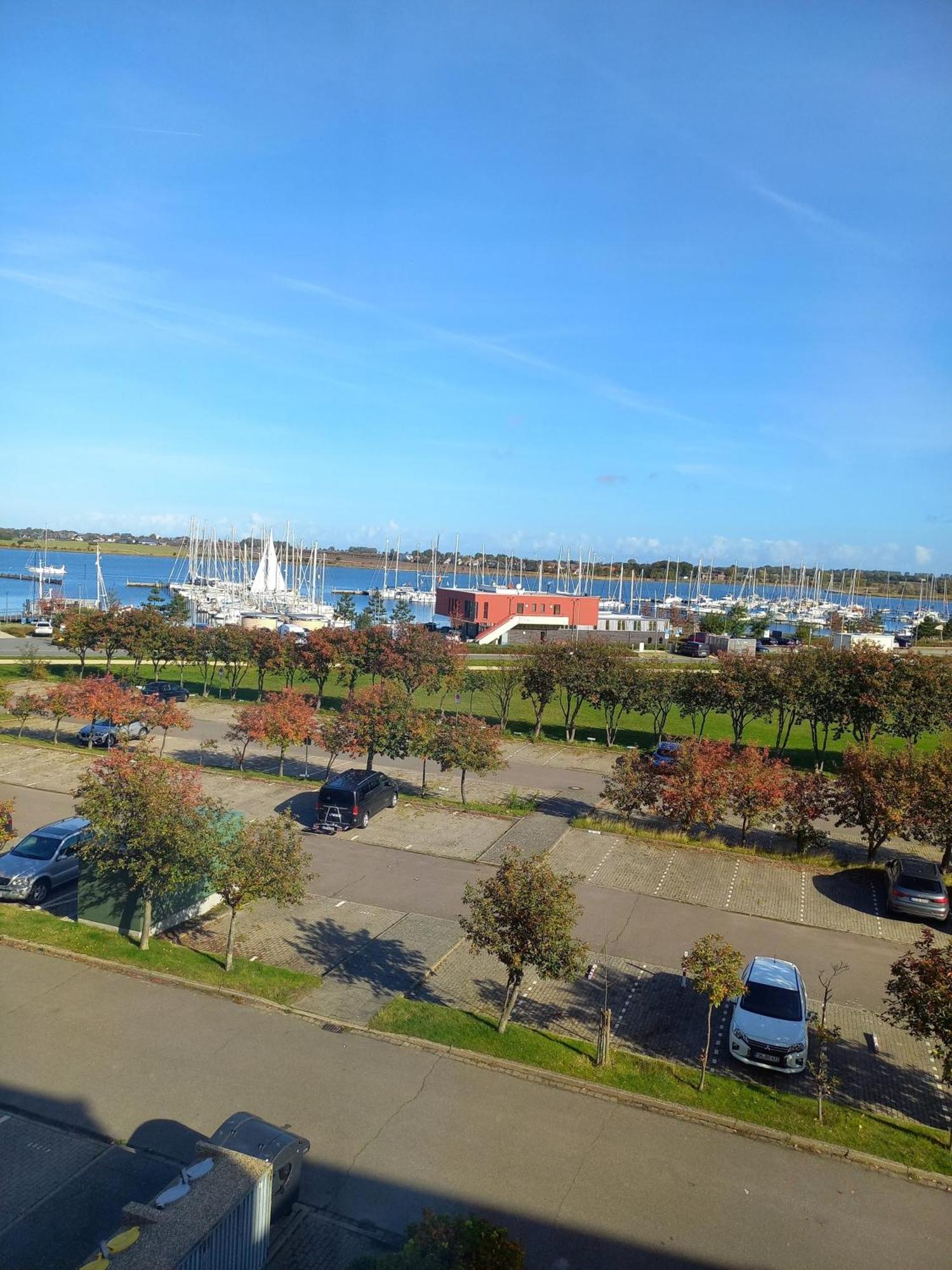 Ferienwohnung Conny Am Suedstrand Familie Bach Burgtiefe auf Fehmarn エクステリア 写真